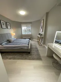 Modern Chic: 1500sqft,King Beds,Desirable Location - Image 4