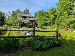 Sunny Alpine Suite • Walk to Lake • Private Deck - Image 5