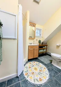 Sunny Alpine Suite • Walk to Lake • Private Deck - Image 4