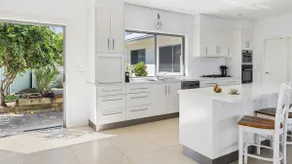 Jeffery River Retreat - Pet Friendly With Private Pontoon - Holiday Yamba - Image 3