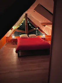 At Emma's - Image 2