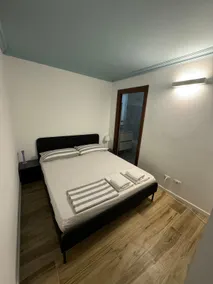 modern and elegant Residence in the center of Pavia - Image 4
