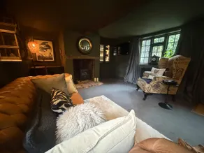 A charming retreat with a story to tell - Image 2