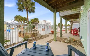 Bay Pirate, la famille, Kid Piscine, Coastal Getaway, Paradise Island - Image 2