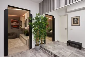 Modern studio ground floor & designer lighting - Image 4