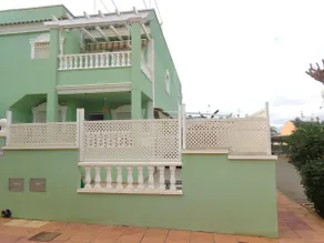 White Beach House, BLW corner unit with pool - Image 2