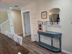 Cozy Cottage | Sleeps 7 | Fire Pit - Image 4