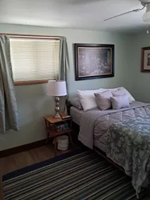 Charming 1-Bedroom Upper Duplex - Image 2