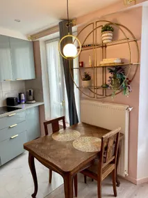 ”Échappée Romantique” Studio - Image 5