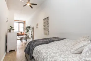 Brick Loft Centrally Located - Image 2