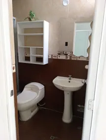 Centrally located furnished apartment (301) - Image 5