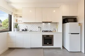 CozyHome w/ AC • 5 min to Light Rail | Winter Deal - Image 5
