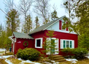 Waters End Escape-Newly Renovated Cottage - Image 2