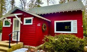 Waters End Escape-Newly Renovated Cottage - Image 4