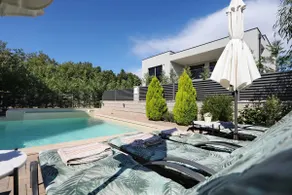 Villa Rocky with heated pool - Image 5