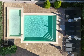 Villa Rocky with heated pool - Image 2