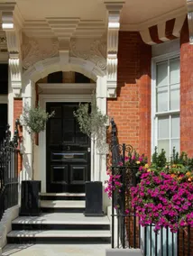 Elegant Mayfair Flat with Air Con - Image 5