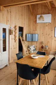 Chalet by the lake • absolute tranquility - Image 4