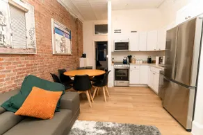 Stylish 3-BR in Flatiron/Chelsea | W/D + Smart TVs - Image 4