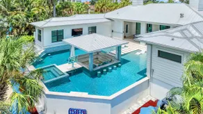 Trauminsel | Zu Fuß zum Lido Beach, beheizter Pool & Spa, haustierfreundliches Küstenhaus - Image 5