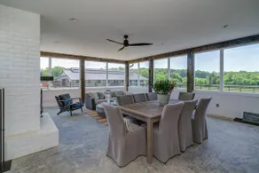 Luxury Franklin Farmhouse - Image 3