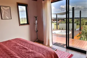 Ipê Amarelo Cabin / Jacuzzi and amazing view - Image 4