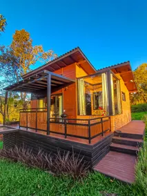 Agatha Cabin - Image 2