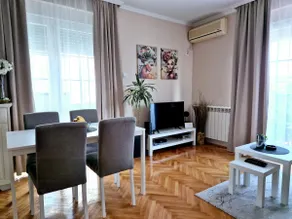 Modern Apartment in Požarevac CenterGarage Parking - Image 3