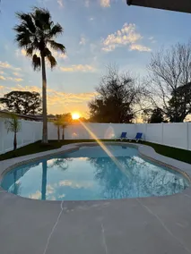 Oasis House with Private pool and Garage - Image 2