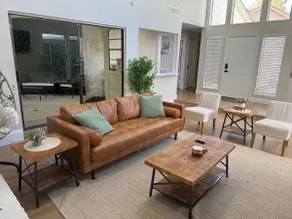 The Leafy Lounge-Large Home w/ Heated Indoor Pool - Image 5