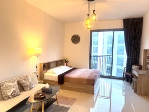 Panoramic PoolView | Big Stylish Studio | Parking! - Image 2