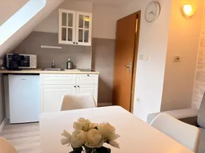 Apartments in Green House - Image 4