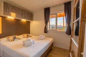 Mona Lisa Mirage Cabin ~ Le Fraine Glamping - Image 4