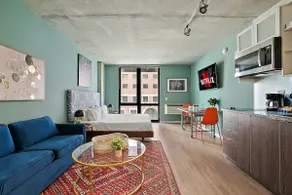 5 Star Luxury ~ Unrivaled Amenities & FREE Parking - Image 2
