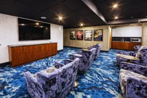 5 Star Luxury ~ Unrivaled Amenities & FREE Parking - Image 5