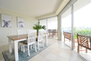 Prestige Resort-Style Waterfront Retreat - Image 4