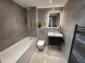 Luxury York Minster Penthouse - Free Gym & Parking - Image 3