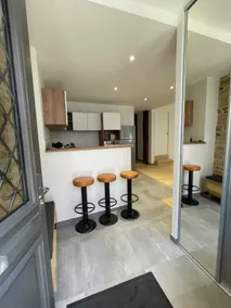 The Saint-Michel getaway 4 people 3 beds - Image 3