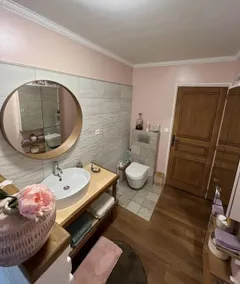 Charming apartment - Image 2