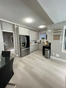*Contemporary Luxury*: 1BR Suite, King Bed+Sofabed - Image 2