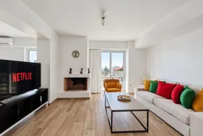 Nemeseos C3 by Verde Apartments - Image 2