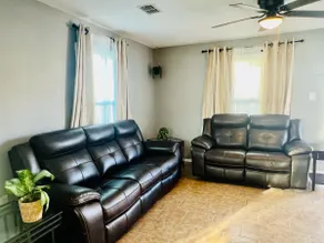 Sunshine Villa 3 bedroom/2 bath - Image 3