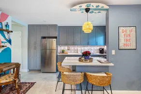 The SurfSide Hideout - Charming/Cozy/Central - Image 3