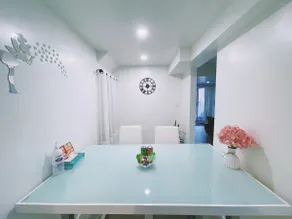 Cozy Apt w/Deck| Full Kitch, Bath, sep Laundry,Ent - Image 5