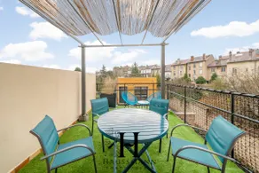 (Favorite) Unique apartment with terrace - Image 5