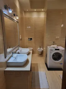 Charlotte Apartment - Image 5