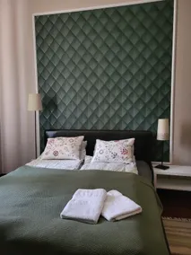 Charlotte Apartment - Image 3