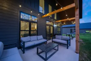 Hills Hideaway- 3 Bedroom Cabin - Image 4