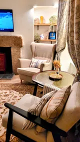 Stylish 2-BR cottage near Mousehole - garden and and parking - Image 2