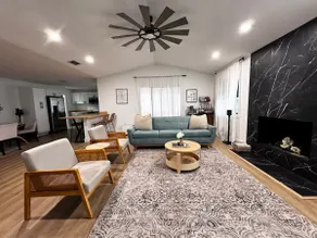 The White House+Pet Friendly+Fenced yard - Image 3